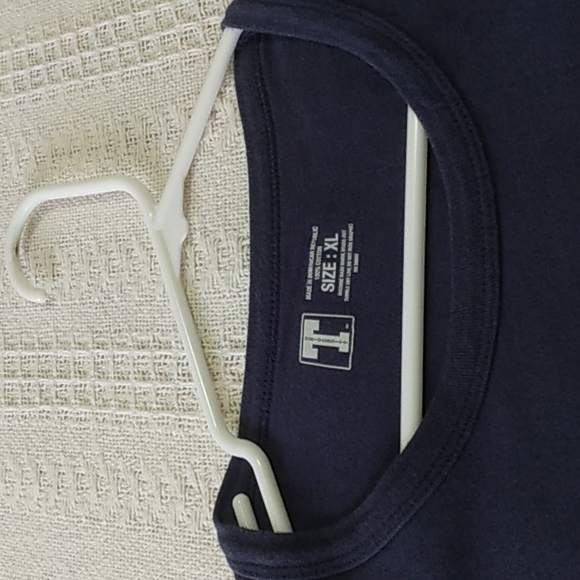 University of Michigan t-shirt - XL - Picture 5 of 8